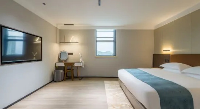 Люкс Deluxe Howard Johnson Yiding Plaza Taizhou