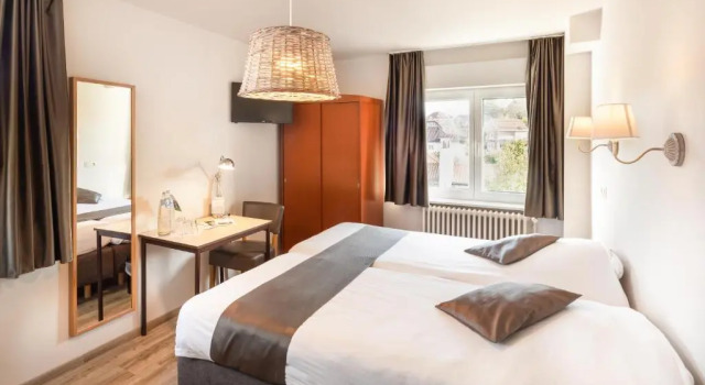 Четырёхместный номер Standard Parkhotel