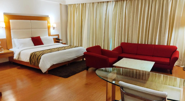 Люкс Executive Ambrosia Sarovar Portico