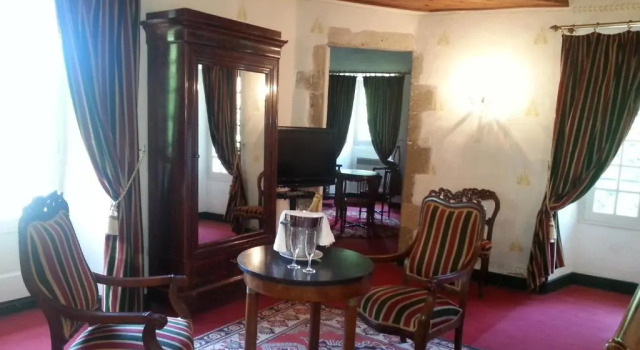Номер Deluxe Chateau dAyres - Hôtel & Spa