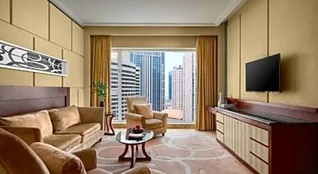Люкс c 1 комнатой New World Dalian Hotel