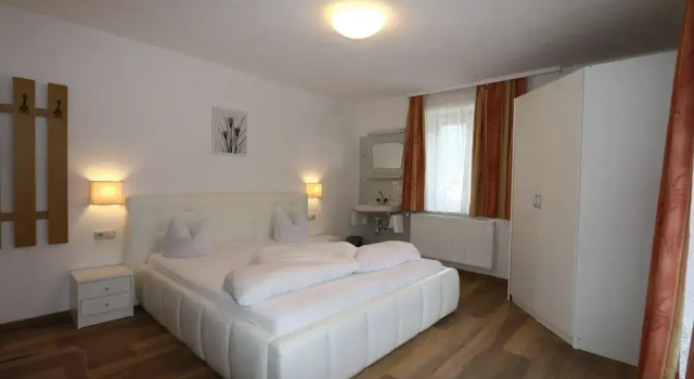 Коттедж Comfort с 6 комнатами с балконом holiday home Bergheim, Fügen
