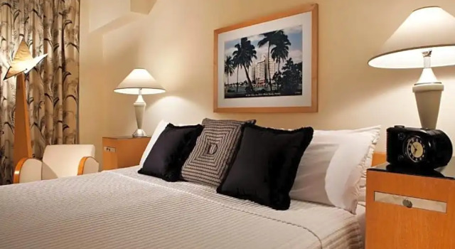 Номер Deluxe Richmond Hotel