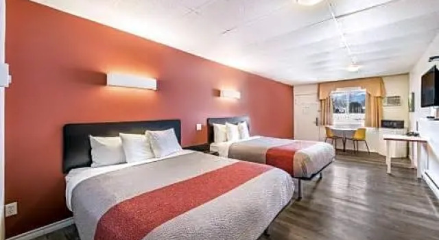 Люкс Gravity Haus Revelstoke