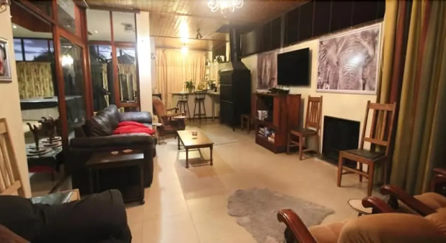 Dizzy Lizzy Self Catering, Забронировать Отель Отели Cape Peninsula с бассейном, Бассейн