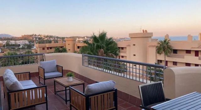 Апартаменты Lets in the Sun Blue Cala
