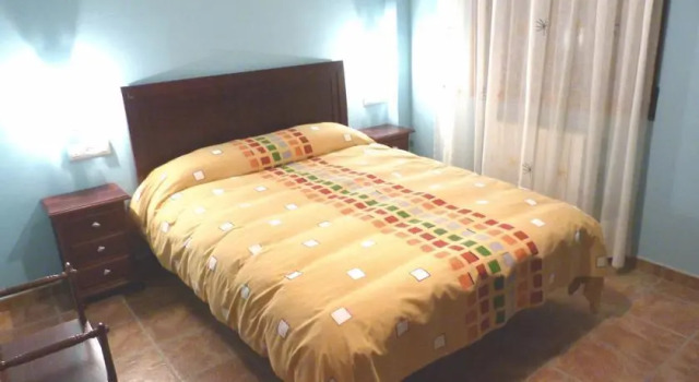 Hotel Los Guilos, Book Hotel Gorafe Granada