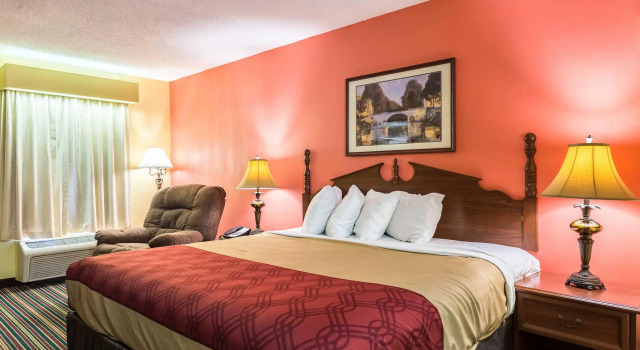 Номер Standard Econo Lodge Tupelo Barnes Crossing