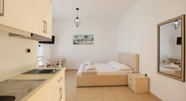 Двухместный номер Deluxe с частичным видом на море Michelle Apartments
