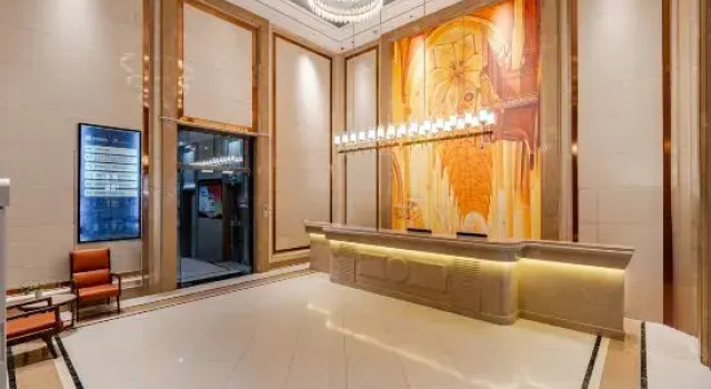 Vienna International Hotel (Jinan High-tech Wanda Plaza Branch), Prenota Hotel Hotel a Shandong con parcheggio, Parcheggio