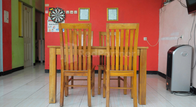Hotel Abdulrahman Saleh Semarang RedPartner, Prenota Hotel Semarang Central Java