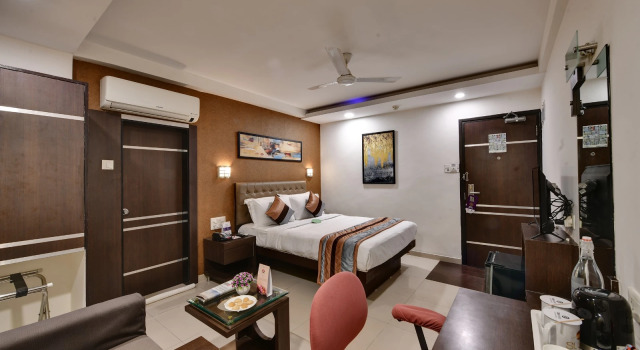 Номер Premium Click Hotel Yuvraj