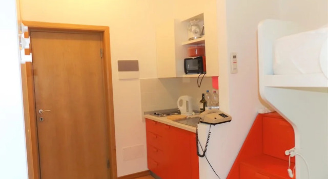 Rosabianca Studio, Prenota Appartamento Hotel a Veneto con piscina, Piscina