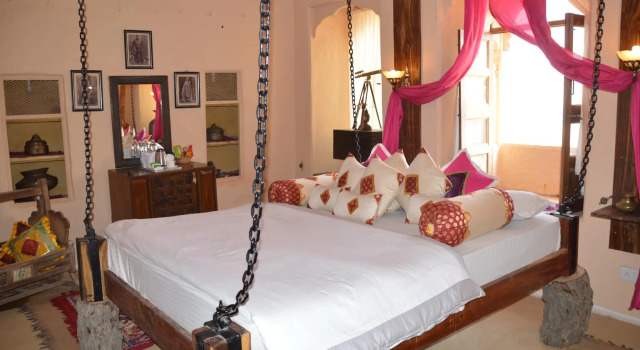 Hotel Desert Boy's - Royal Stay On Fort, Забронировать Отель Отели штата Раджастхана с парковкой, Парковка
