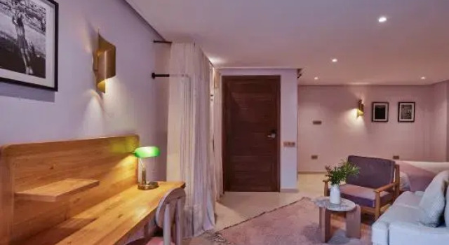 Deluxe Suite Zen Zone