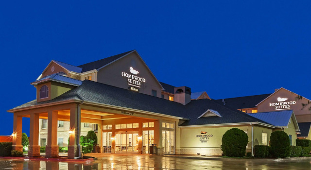 Homewood Suites Wichita Falls, Boek Hotel Hotels in Wichita Falls met parkeren, Parkeren