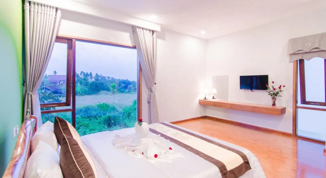 Green World Hoi An Villa