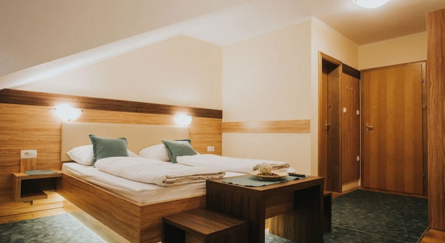 Guesthouse Ulipi, Book Hotel Hotels in Savinjska with Parking, Parking