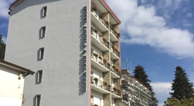 Hotel Aquila & Edelweiss, Varaa Hotelli Camigliatello Silano 