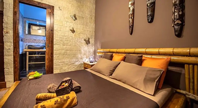 BnB Cheope, Book Bed and Breakfast Hotels in Sicily with Parking, Parking