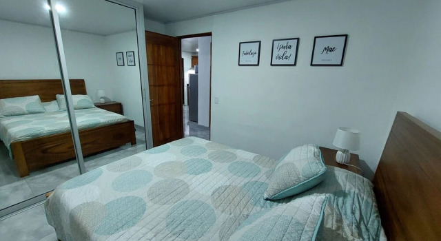 Airport SJO residence1 Edward & Familia, Buchen Sie Bed & Breakfast Alajuela Costa Rica