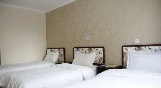 7Days Inn Chain Hotel (Beijing Panjiayuan Subway Station CAS Tumor Hospital), Book Hotel Hoteller i Beijing Province med parkering, Parkering