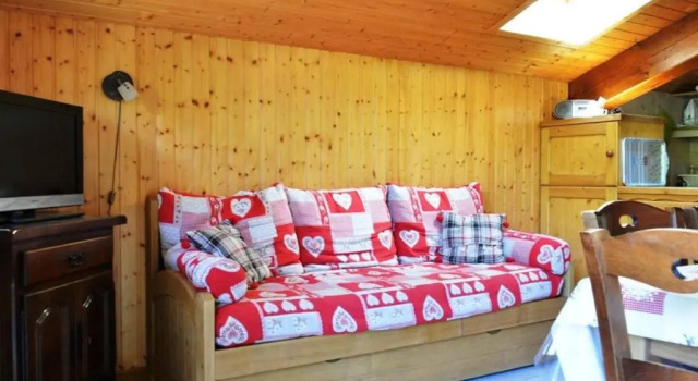 Appartement ensoleillé 2 étoiles, 6 couchages, proche pistes, balcon sud, navette ski - FR-1-241-94, Забронировать Апартаменты/квартира Апартаменты Ле-Гран-Борнан, Апартаменты/квартира