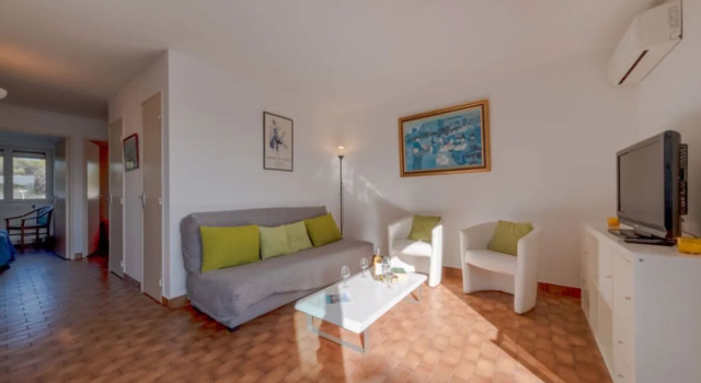 LES RéGATES 29303, Réserver Hôtel Hôtels à Camargue avec parking, Parking