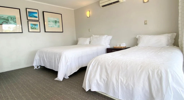 Трёхместная студия Standard Anzac Court Motel