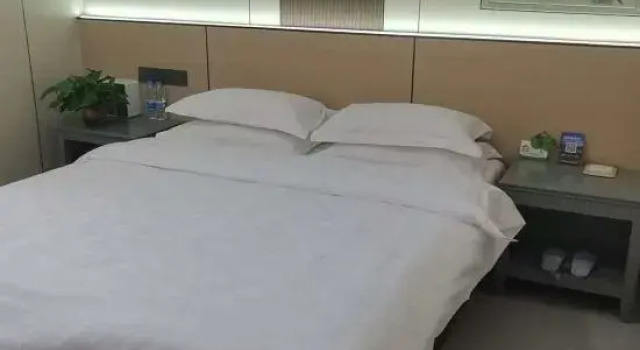 Двухместный номер Standard Taihe Hote