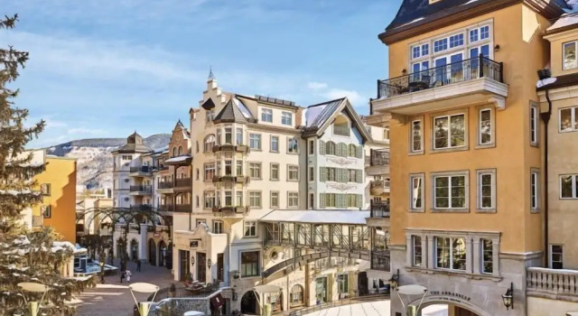 Arrabelle at Vail Luxe 3 Bedroom Residence With Ski-in, Ski-out Access, Забронировать Апартаменты/квартира Отели Вейл с парковкой, Парковка