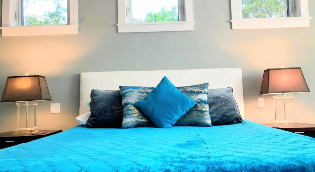 Palm River Estate, Book Apartment North Naples Florida
