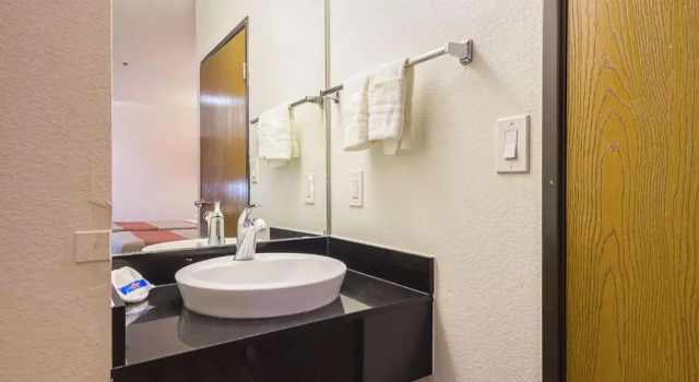 Номер Standard Motel 6 Dallas   Irving DFW Airport South