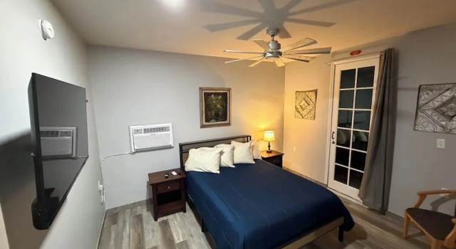 Номер Deluxe Germantown Inn & Lounge