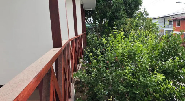 Balkonlu Standart tek kişilik oda Villa Famiri