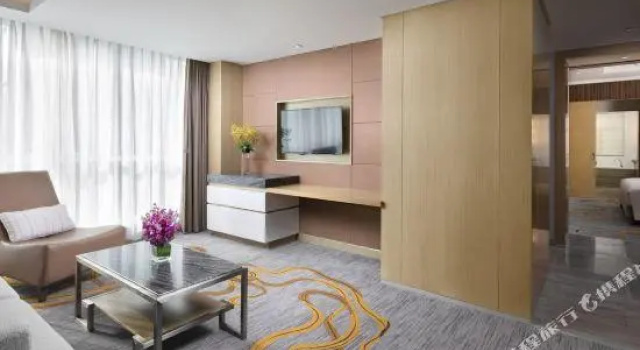 Люкс Deluxe Wyndham LanZhou HaiYue