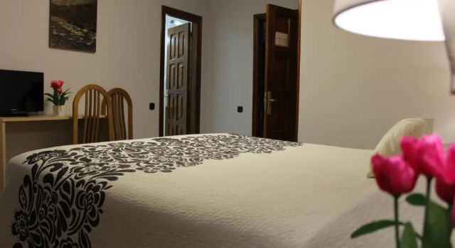 Hostal Casa Abascal, Prenota Hotel Hotel a Asturie con parcheggio, Parcheggio