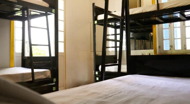 Кровать в общем номере Mango Tree Ipanema
