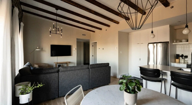 Maison Place Royale by Luxury In Transit, Book Hotel 3-stjernede hoteller i Montreal, nær Clock Tower Beach, 3*