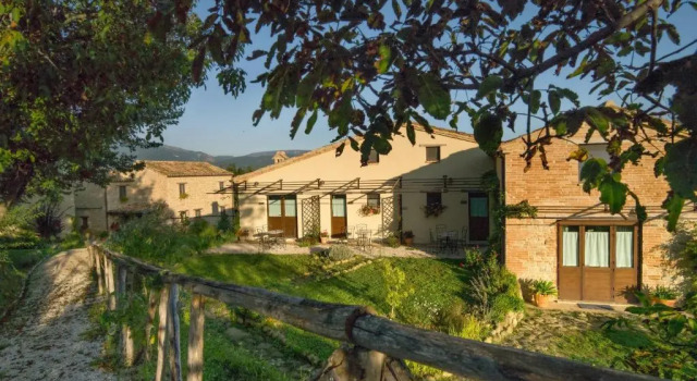 Апартаменты Agriturismo SPA Serpanera