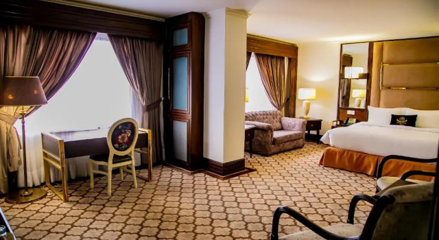 Saffron D'or Hotels