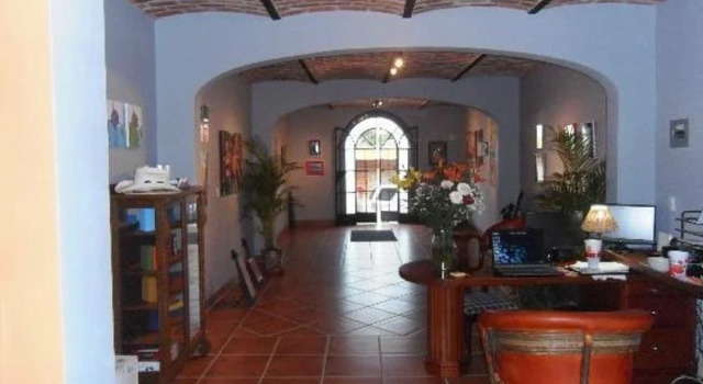 Lolitas Inn, Book Villa Ajijic 