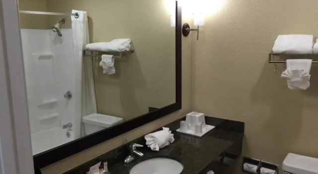 Номер Business Ramada by Wyndham San Diego Poway Miramar