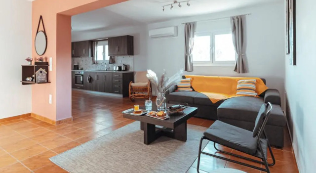 Коттедж с 2 комнатами Home Sweet Home Prevezas