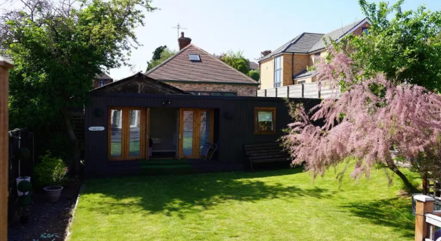 Apartament Tiny Home - 1 Bed Luxury Apt