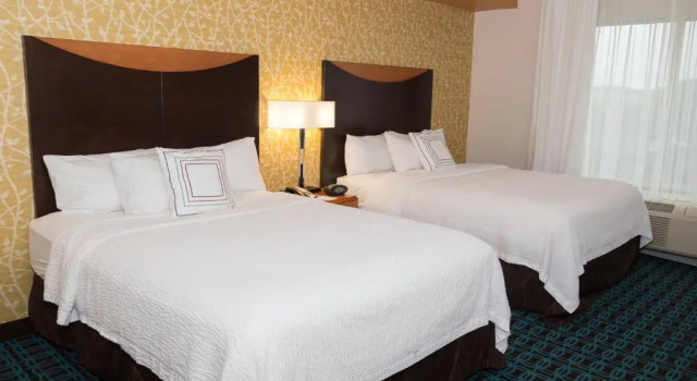 Четырёхместный номер Standard Fairfield Inn & Suites by Marriott Morgantown