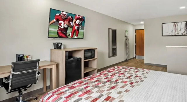 Люкс Red Roof Inn & Suites Euless - DFW Airport Southwest