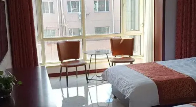 Люкс с 2 комнатами Homeinn Pebble (Hohhot Chuangye Road International Mongolian Hospital)
