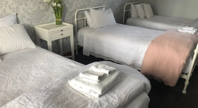 Family Home on Mahoe, Rezerwuj Hotel Hamilton CBD 