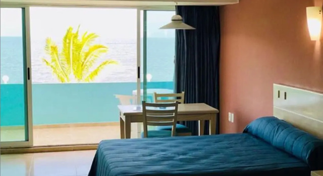 Номер Standard с балконом и с видом на озеро Hotel La Finca